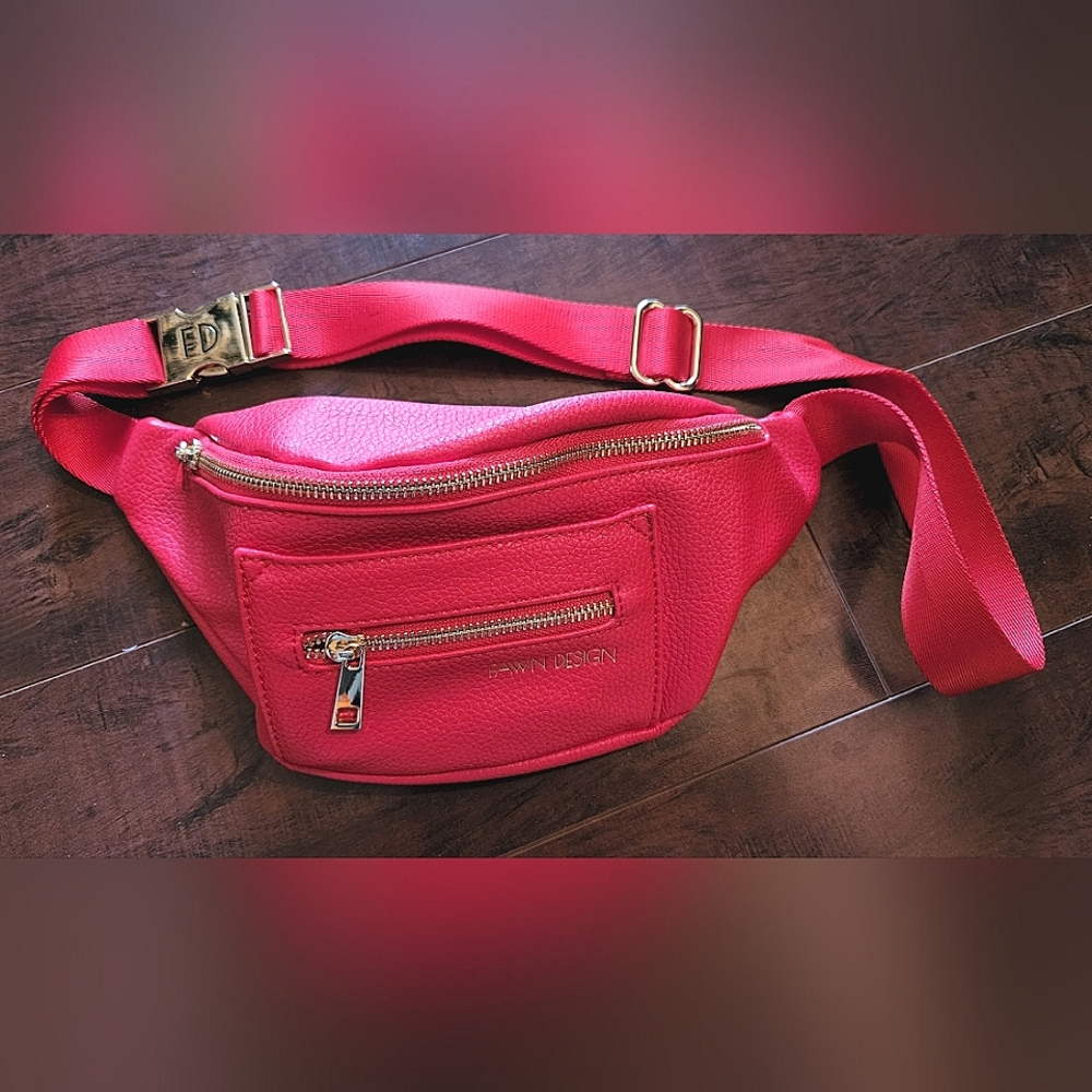 Fawn Design Crossbody Bag in Vibrant Red